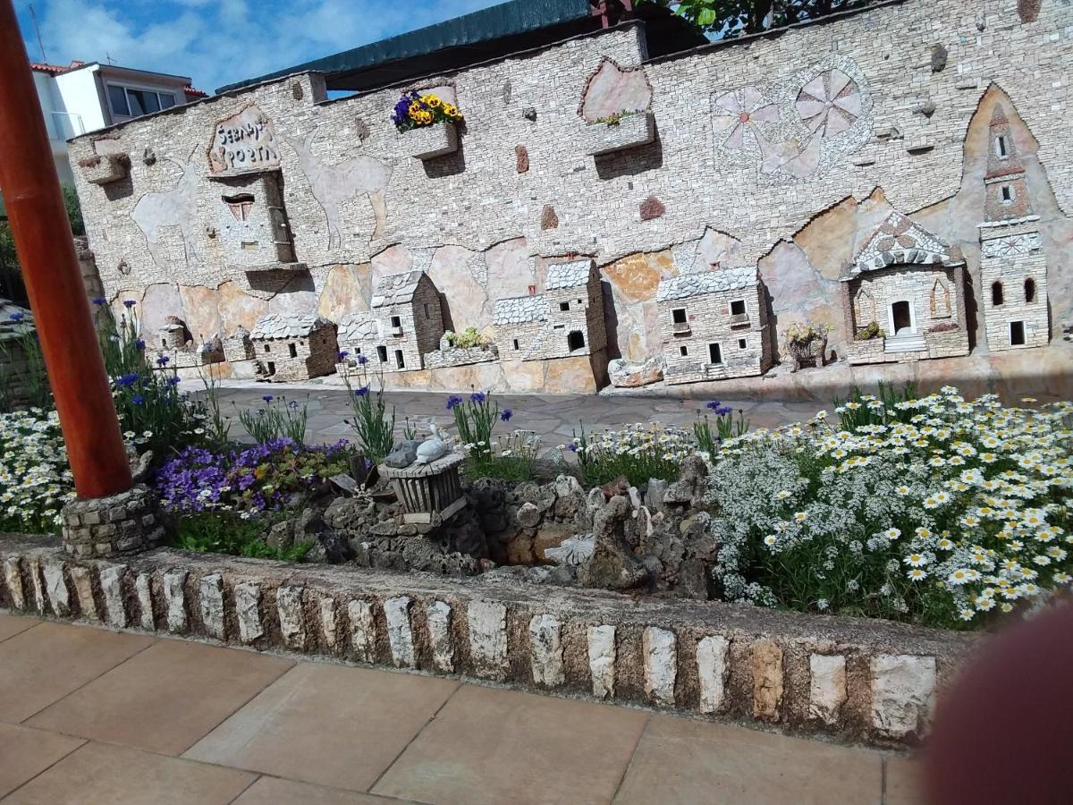 Apartman Tomo Pula Exterior foto